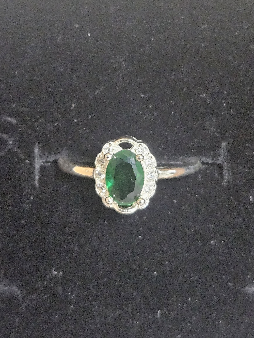 925 Sterling Silver Green Oval Cut CZ Halo Ring Vintage Style